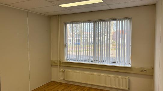 Op deze foto staat een atelier aan de Ruysdaelbaan weergegeven, klik voor een vergroting